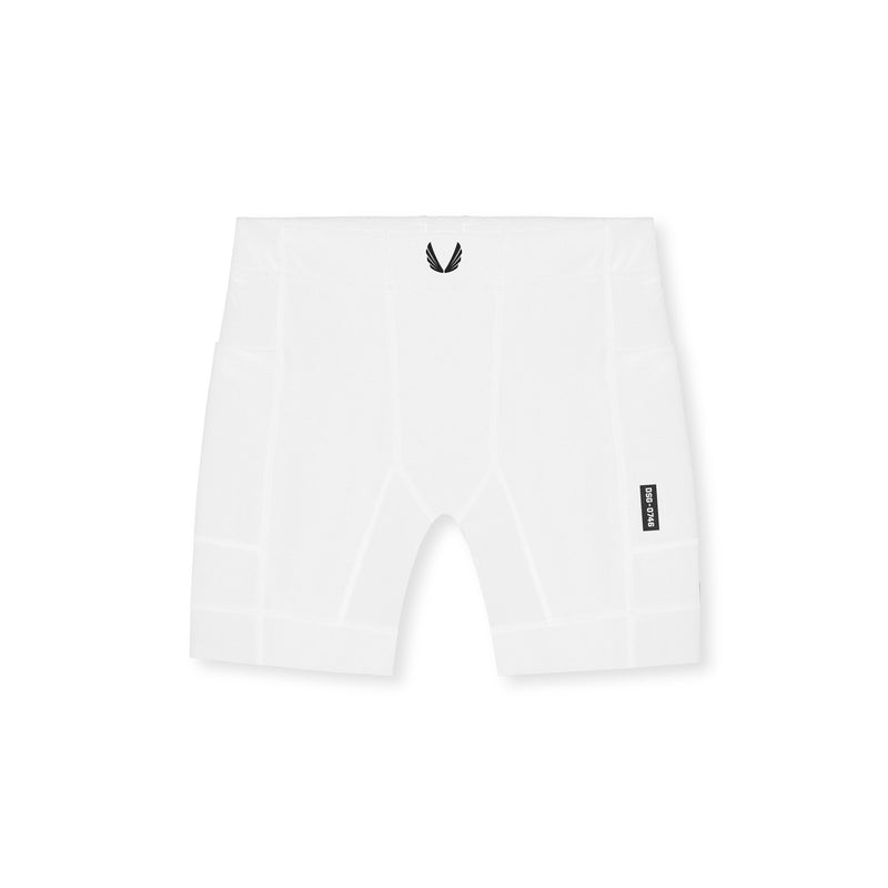 0746. WarpFlexx™ Side Pocket 1/2-Length Legging - White